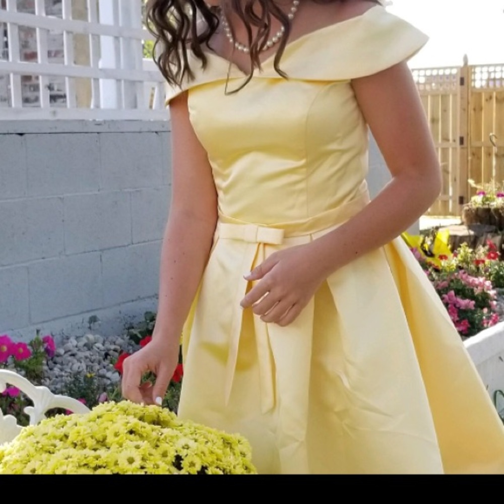 Yellow homecoming dress